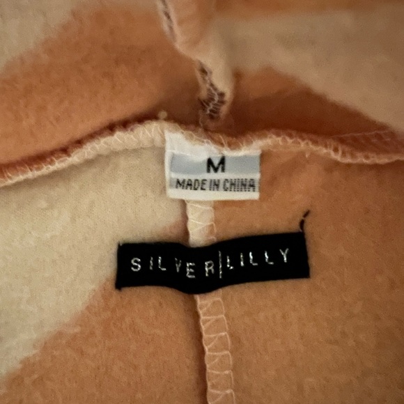 Silver Lilly Giraffe Onesie Adult Medium - Picture 4 of 5